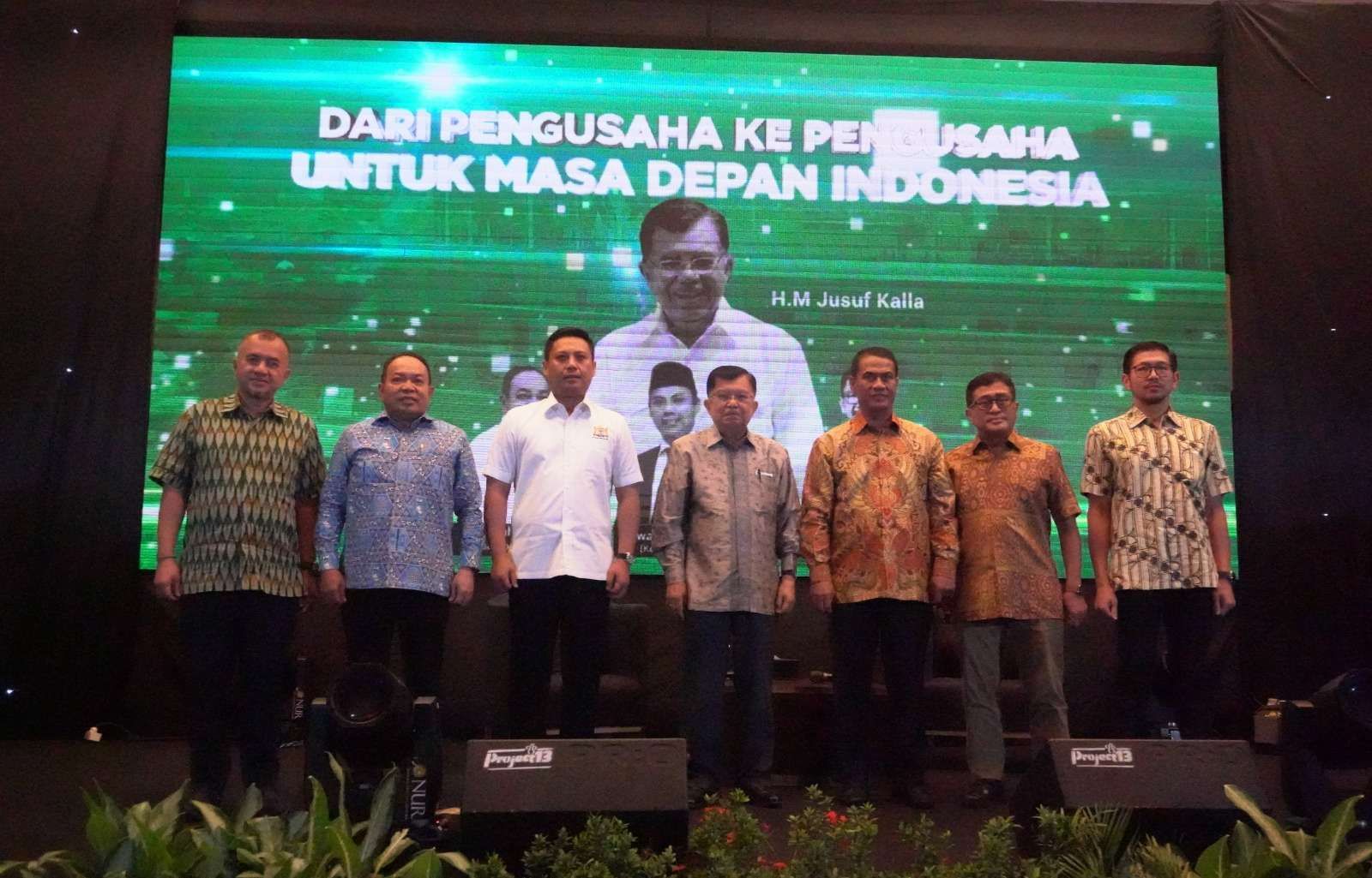 Jusuf Kalla Berbagi Pengalaman ke Ratusan Pengusaha Sulawesi Selatan 