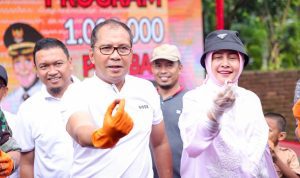 Danny Pomanto Resmi Canangkan Program Satu Juta Polybag Gerakan Terus Menanam