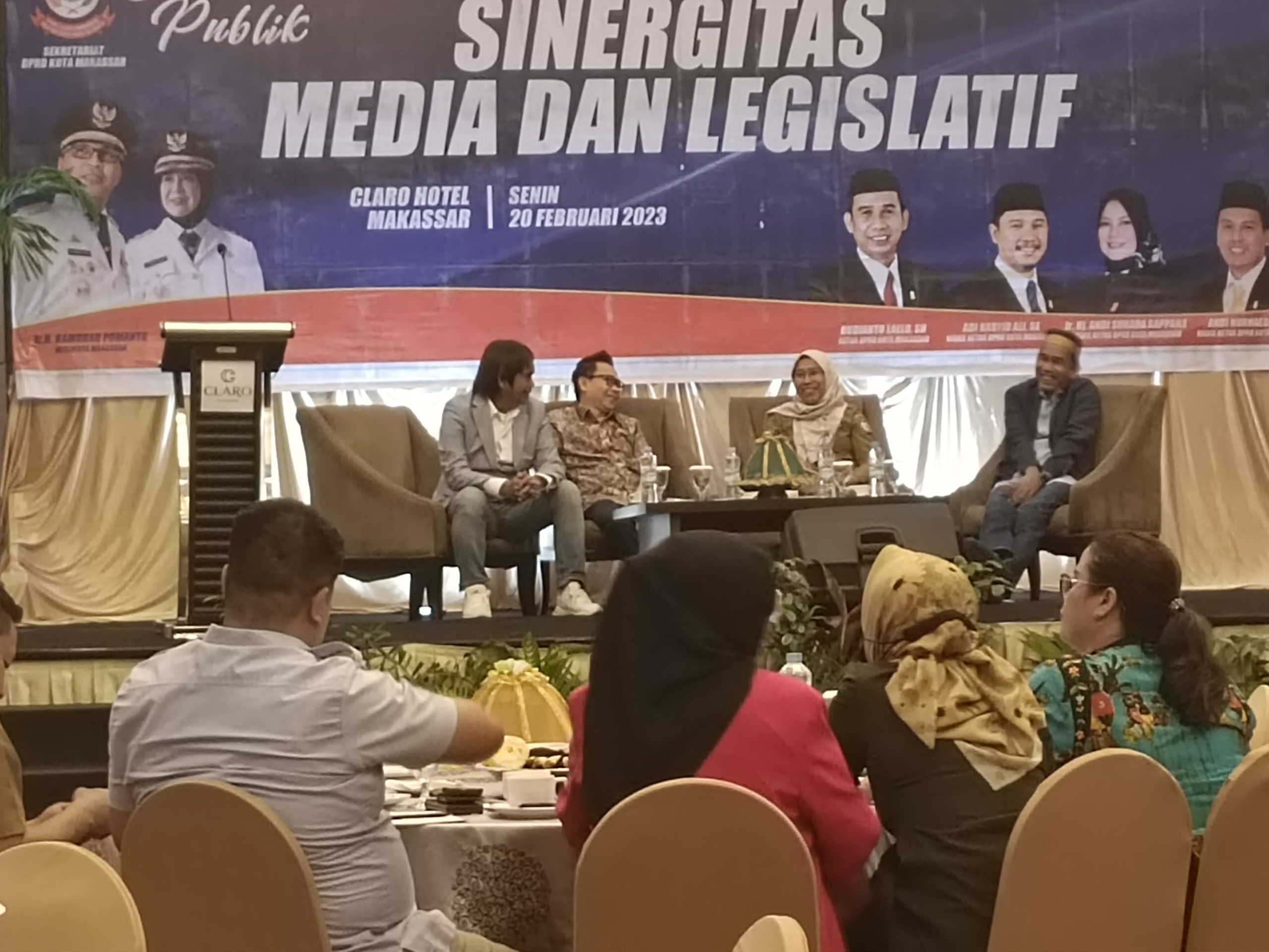 Gelar Dialog Publik, Ketua DPRD Makassar: Kami Perlu Bersinergi dengan Media