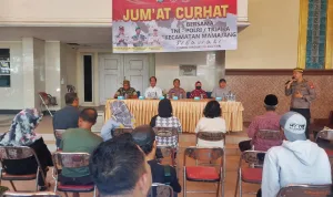 Tingkatkan Sinergitas dengan Warga Setempat, Sekertaris Camat Mamajang Hadiri Kegiatan Jumat Curhat