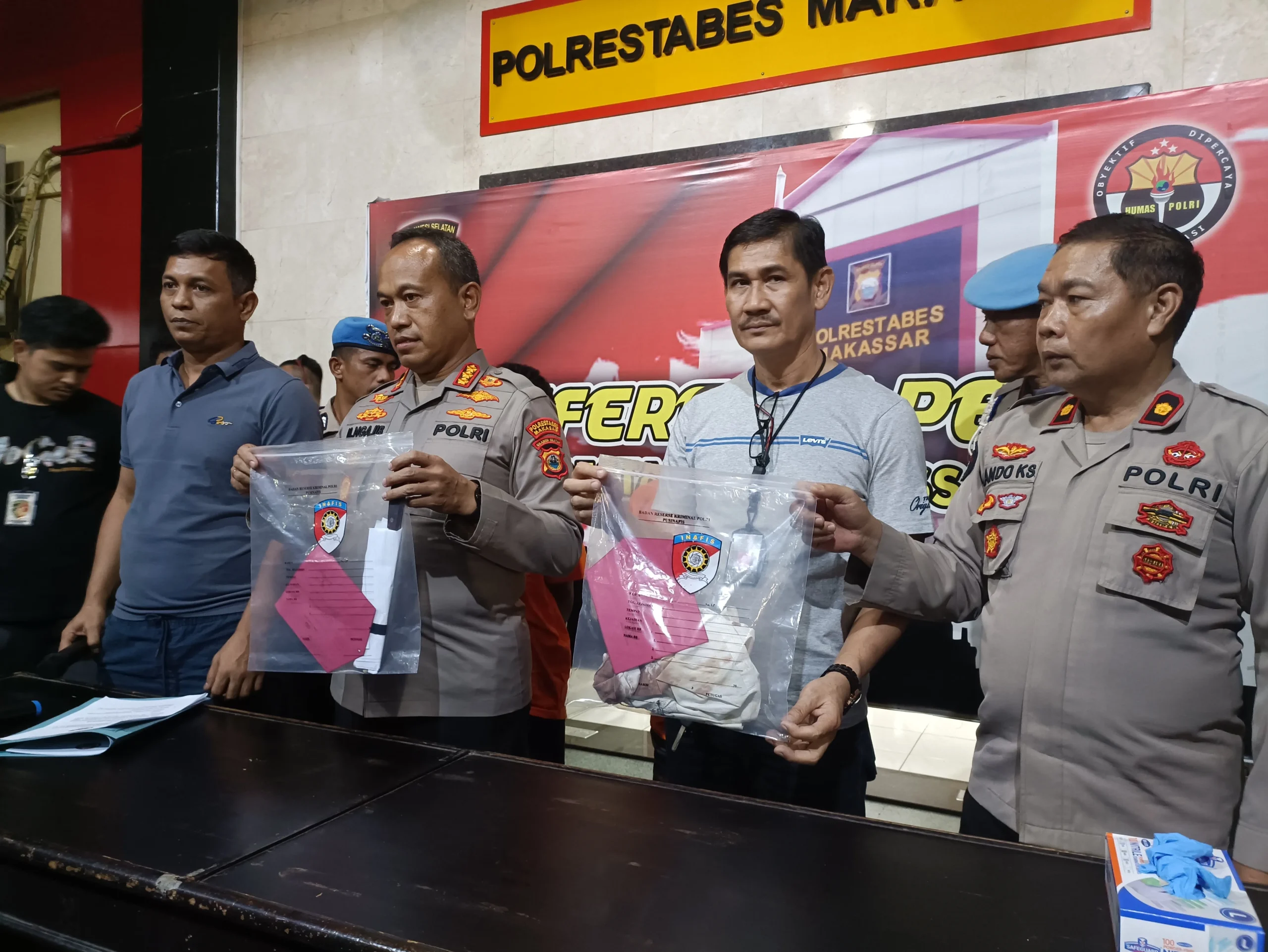 Pembacokan dan Pembusuran Polisi Berhasil Mengamankan Tiga Orang Pelaku