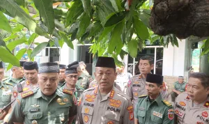 Jalin Silaturahmi dan Sinergitas TNI-POLRI, Kodim 1408/Mks Gelar Sholat Dzuhur Bersama Kapolrestabes Makassar dan Jajarannya