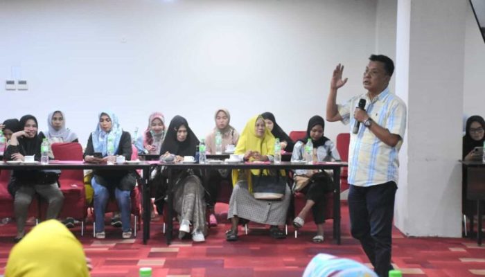 Legislator DPRD Kota Makassar Gelar FGD. Begini Pembahasannya