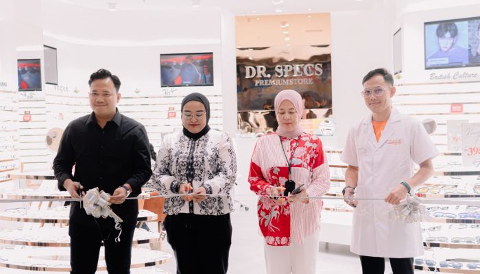 Tawarkan Diskon Hingga 40 Persen Toko Kaca Mata Asal Malaysia DR SPECS Buka Cabang di Makassar