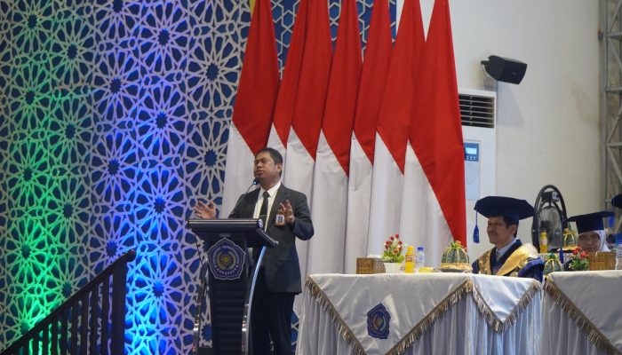 Di Hadapan 1805 Wisudawan, Andi Lukman Sebut Unismuh PTS Terbaik di LLDIKTI IX Sultanbatara