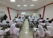 SMP Islam Athirah Bukit Baruga Belajar di Markas PMI Kota Makassar