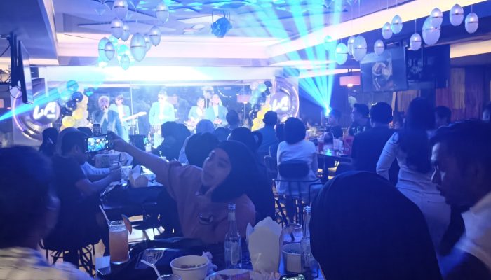 Anniversary Gravity Sky Lounge ke-6 Tahun, Dimeriahkan Tiga Band Ternama di Makassar