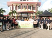 Wuling Kumala Bersama Vihara Arama Maha Budha Makassar Salurkan 700 Paket Takjil