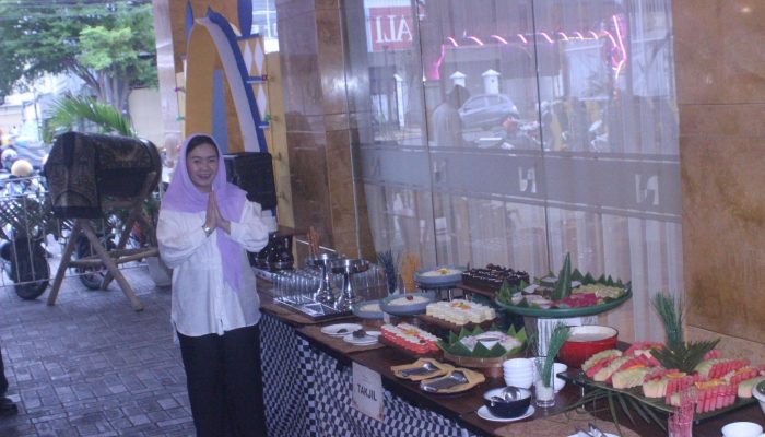 Kuliner Ramadhan Nusantara (KURMA) di Swiss-Belcourt Makassar