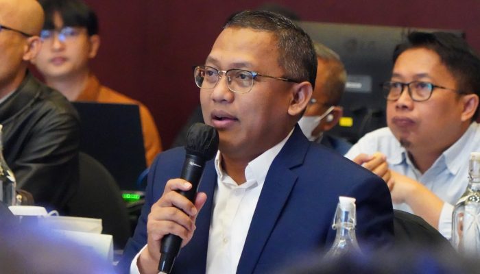 Direktur Utama Pegadaian Raih Penghargaan Best 50 CEO 2024