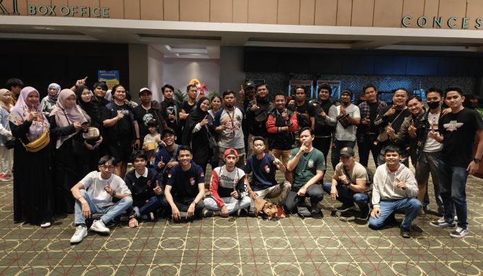 Astra Motor Sulawesi Selatan Nonton Bareng Film Keluar Main 1994 bersama Jurnalis dan Komunitas di Makassar