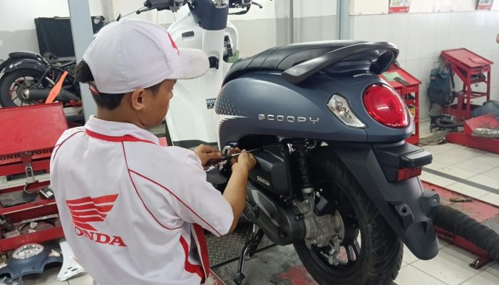 Tips Astra Motor Sulawesi Selatan, Ganti Oli Secara Berkala dan Tepat Waktu