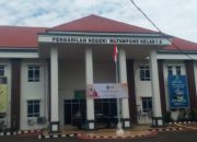 PN Bone Gelar Sidang Ke-3 Terkait Penggelapan dan Pemalsuan Cap Jempol Tanda Terima Sertifikat Prona milik H.Mappa oleh  Aparat Desa Nagauleng Bone