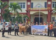 Karyawan Mercure Makassar Nexa Pettarani Ikut Berqurban Pada Lebaran Tahun Ini