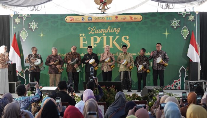 OJK Kembangkan Program Ekosistem Pondok Pesantren Inklusi Keuangan Syariah di Jawa Tengah