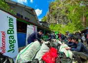 Bersama Masyarakat, Komunitas dan Relawan TERRA, Telkomsel Jaga Bumi Ciptakan Jejak Kebaikan di Kawasan Wisata UNESCO Global Geopark Rammang-Rammang Maros