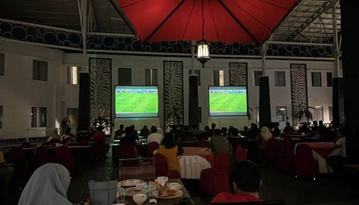 Nonton Bareng AFC Babak Penyisihan Piala Dunia di Swiss-Belinn Panakkukang Makassar