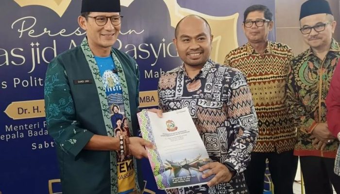 Menparekraf Menyebut Kota Makassar Berpeluang Meraih Kota Gastronomi dari UNESCO