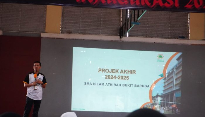 SMA Islam Athirah Bukit Baruga Lepas Puluhan Siswanya Ikut Praktek Kerja Lapangan di Dunia Kerja