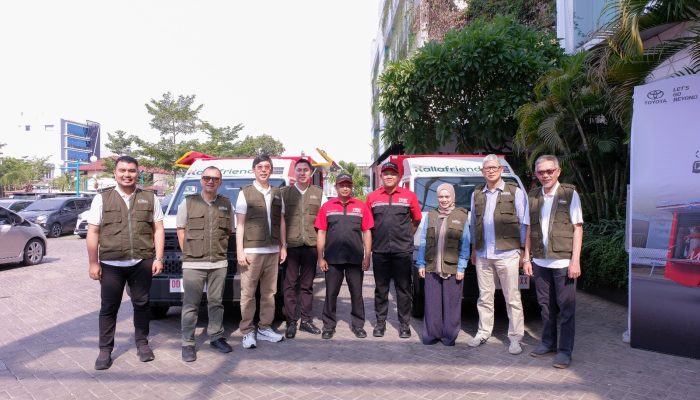 Komitmen Memberikan Pelayanan Prima, Toyota Mobile Service Oleh Kalla Toyota Kini Menggunakan All New Hilux Rangga