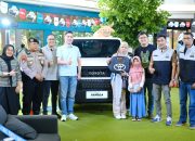 Suhardi Penjual Buah dan Perabot Asal Gowa Berhasil Menangkan Grand Prize 1 Unit Toyota Hilux Rangga