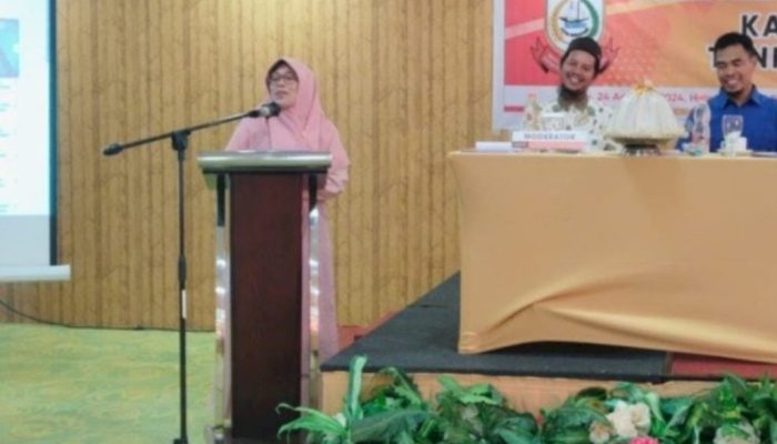 Anggota DPRD Makassar Yeni Rahman Sosialisasikan Perda KTR