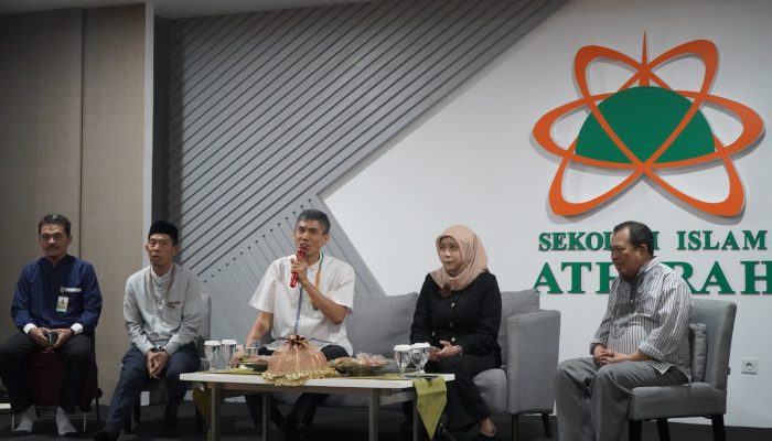 Sekolah Islam Athirah Raih Sertifikasi ISO 90001 dan 210001 untuk Semua Unit Sekolah