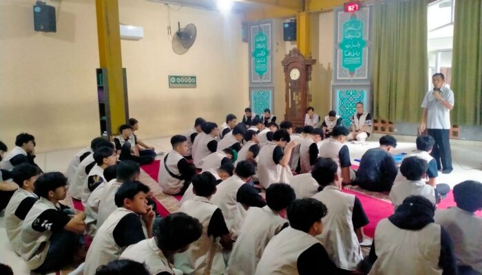 SMA Islam Athirah 1 Makassar Menggelar Kegiatan VO Part XVIII