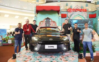 New Camry Hybrid Resmi Mengaspal di Makassar. Hadir dengan Tampilan Elegant dan Sporty, Solusi Mobilitas Bagi Masyarakat Sulawesi