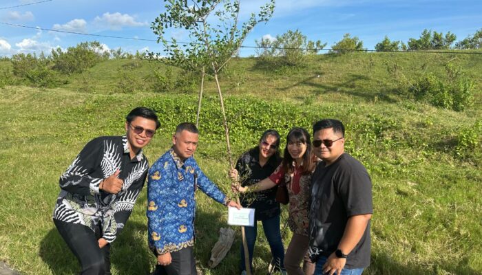 Peringati Hari Pohon Nasional, Asmo Sulsel Kolaborasi DLH Makassar Gelar Penanaman Pohon