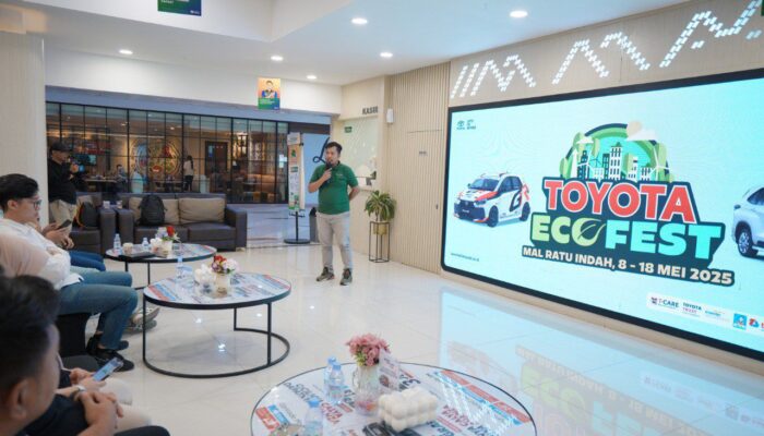 Special di Toyota Eco Fest, DP Bisa Bayar 2 kali Melalui Smart Upgrade dan Banjir Hadiah 4 Unit Motor Listrik