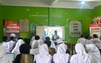 Asmo Sulsel Terus Gencarkan Edukasi Safety Riding pada Siswa SMAN 1 Gowa di Acara “Honda Student Star”
