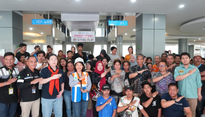 Pelindo Regional 4 Kolaborasi dengan Dinas Sosial Gelar Sosialisasi untuk Asongan dan TK Bagasi