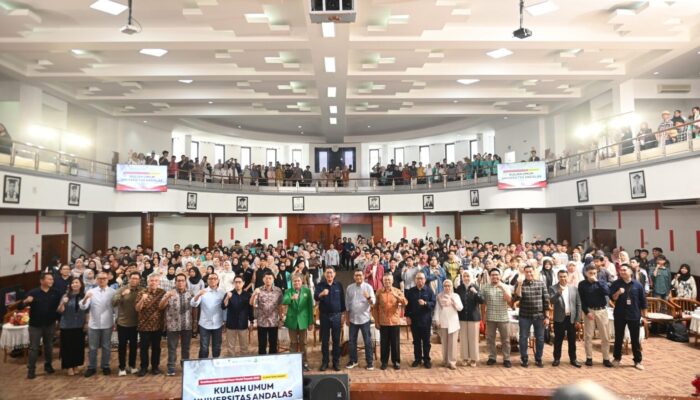 OJK Dorong Pemanfaatan Pasar Modal Oleh Generasi Muda di Wilayah Sumatera Barat, Sosialisasi Edukasi Pasar Modal Terpadu (SEPMT) 2025 di Padang