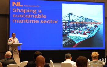 Delegasi Maritim Misi Ekonomi Belanda Apresiasi Inovasi dan Potensi Strategis Pelindo di Makassar New Port