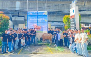 Vasaka Hotel Makassar Rayakan Idul Adha dengan Berkurban dan Berbagi Bersama Warga, Pengendara dan Mitra Usaha