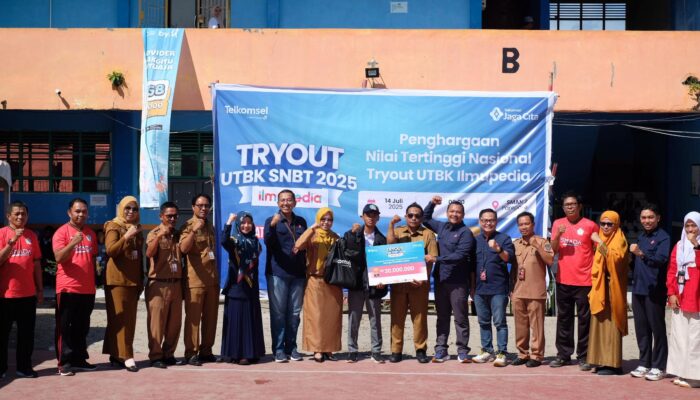 Telkomsel Dorong Generasi Cerdas Digital lewat Ilmupedia Tryout 2025