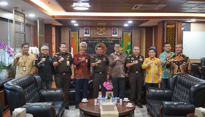 Kanwil DJP Sulselbartra dan Kejati Sulsel Perkuat Sinergi untuk Pertumbuhan Ekonomi Daerah