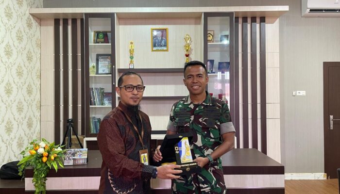Perkuat Kolaborasi, KPP Pratama Mamuju Jalin Sinergi dengan Kodim 1427 Pasangkayu