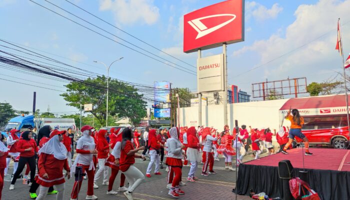 Astra Daihatsu Makassar Urip Gelar Zumba Party Gebyar Merdeka Rayakan HUT RI ke-80