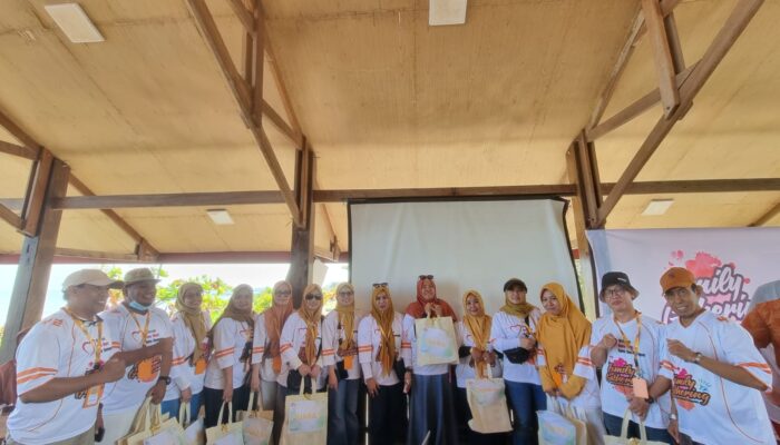 Kebersamaan Hangat di Family Gathering BMJ SMA Islam Athirah 1 Makassar