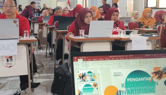 Literasi Digital Guru Meningkat lewat Kelas AI Mafindo Makassar