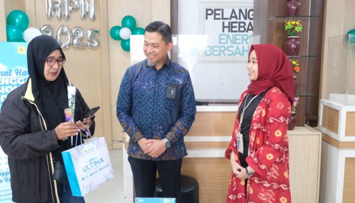Semarak Hari Pelanggan Nasional 2025, PLN UID Sulselrabar Sapa Pelanggan Hingga Hadirkan Promo Tambah Daya
