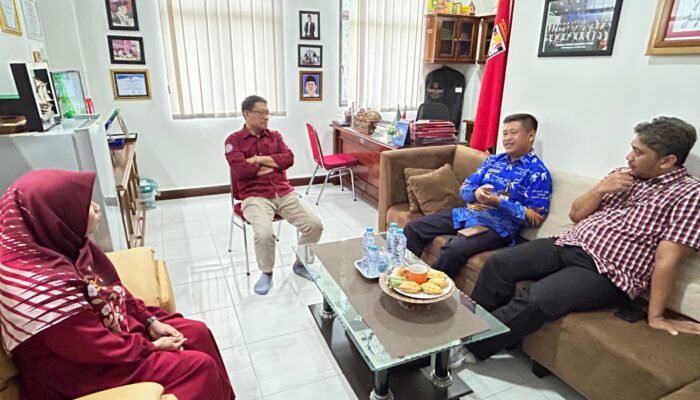 KPP Pratama Bulukumba dan KP2KP Sinjai Audiensi dengan Rektor UMSI, Perkuat Sinergi Tax Center