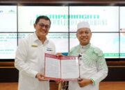 Ustadz Dasad Latief Terima Piagam Taxpayer Charters’, Kanwil DJP Sulselbartra Apresiasi Peran Dakwah dalam Edukasi Pajak