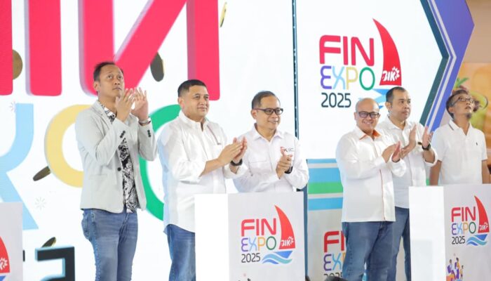 OJK Sulselbar Dorong Inklusi Keuangan Melalui FinEXPO 2025 di Makassar