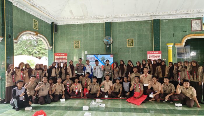 Asmo Sulsel dan Polres Gowa Ajak Siswa SMAN 2 Gowa Jadi Pelopor Keselamatan Berkendara