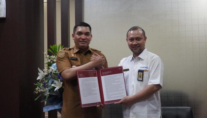 KPP Pratama Bantaeng Serahkan Piagam Taxpayers’ Charter, Dorong ASN Takalar Aktif Gunakan Coretax