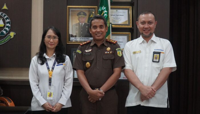 Perkuat Kolaborasi, KPP Pratama Bantaeng dan Kejaksaan Negeri Takalar Sinergi Edukasi Coretax