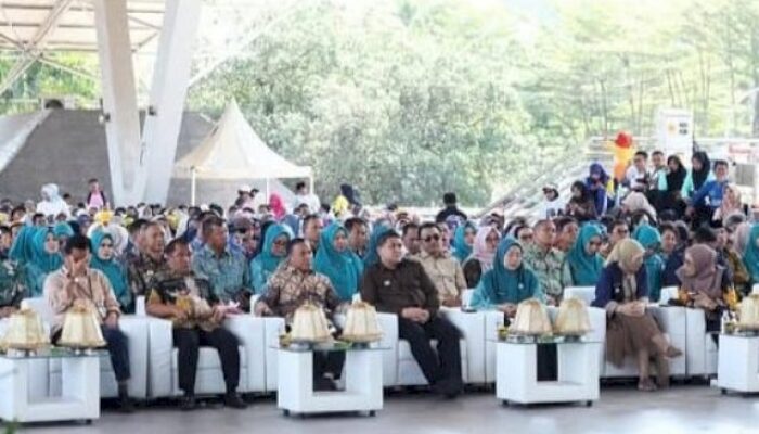 Makassar Jadi Tuan Rumah Harganas ke-32, Menteri Wihaji Apresiasi Kader KB sebagai Pahlawan Keluarga